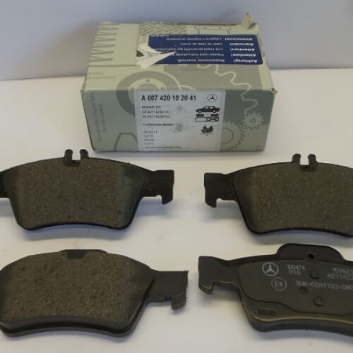 Brake Pad Set, A007420102041