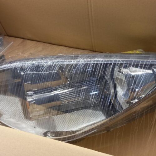 Headlight, 8301B865
