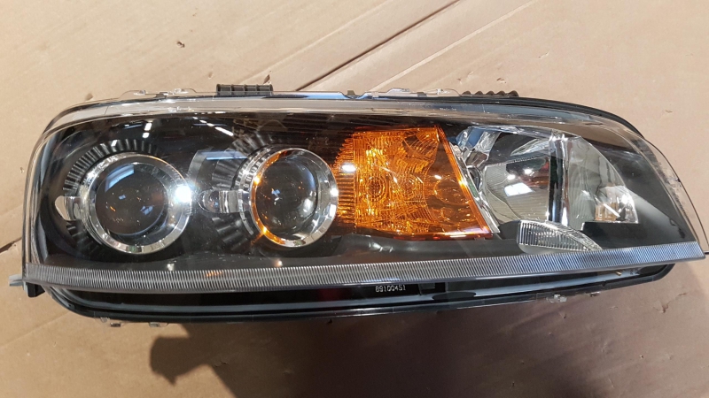 Headlight, 51712393