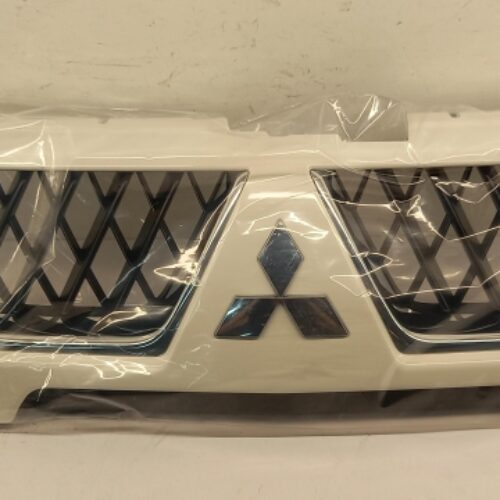 Radiator Grille, MN182509WB