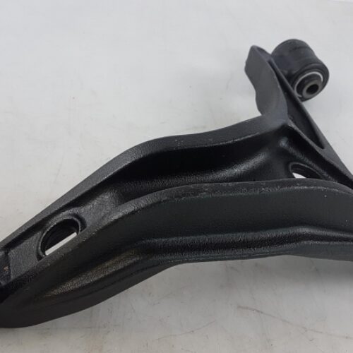 Track Control Arm, 4620265J01000