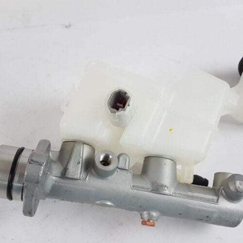 Master Cylinder, Brakes, 472011A370