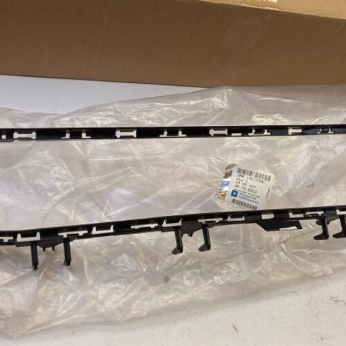 Frame, Radiator Grille, 13237280