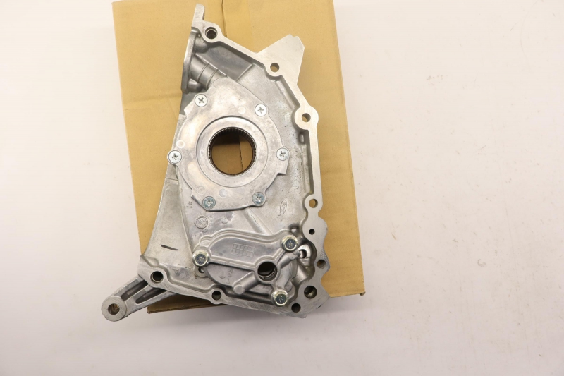 Oil Pump, MD364254