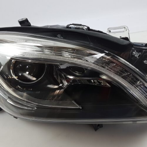 Headlight, A1668205559