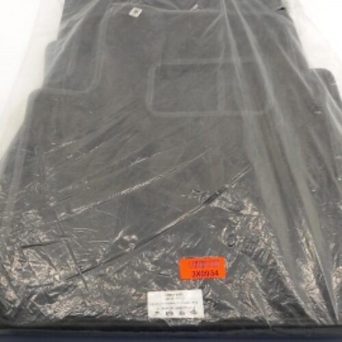Floor Mat Set, 673004114