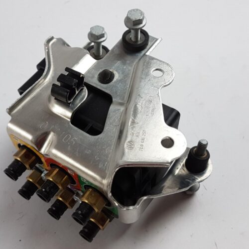 Air Suspension Valve, 7L0698014