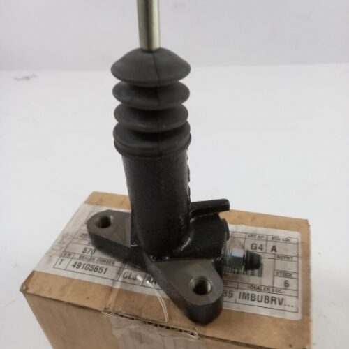 Slave Cylinder, Clutch, MB670211