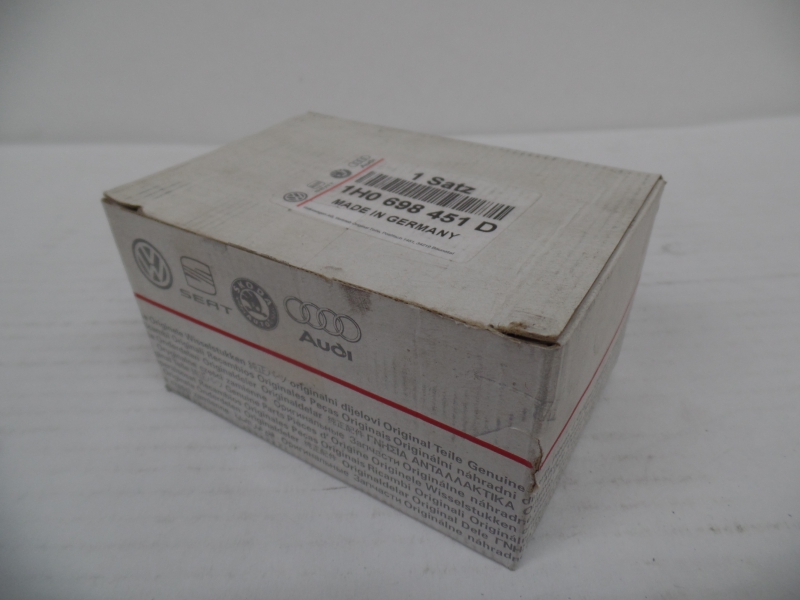 Brake Pad Set, 1H0698451D