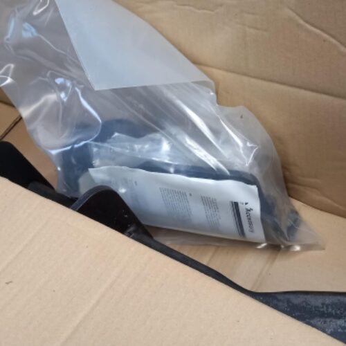 Trailer Hitch, MZ312283