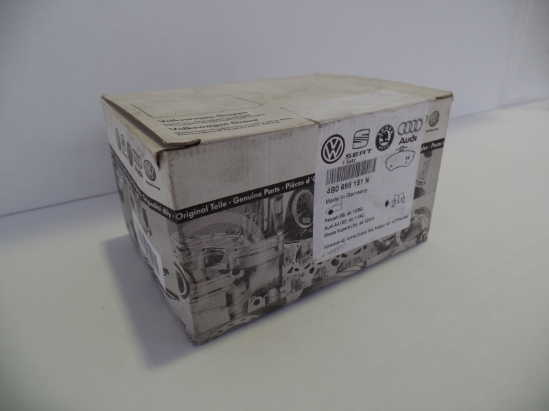 Brake Pad Set, 4B0698151N