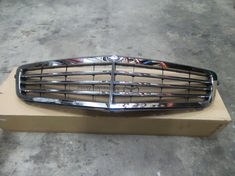 Radiator Grille, A20488012837D11