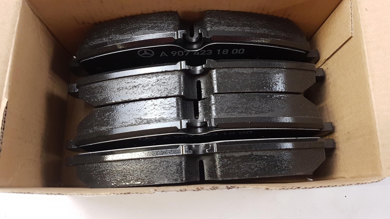 Brake Pad Set, A9074208700
