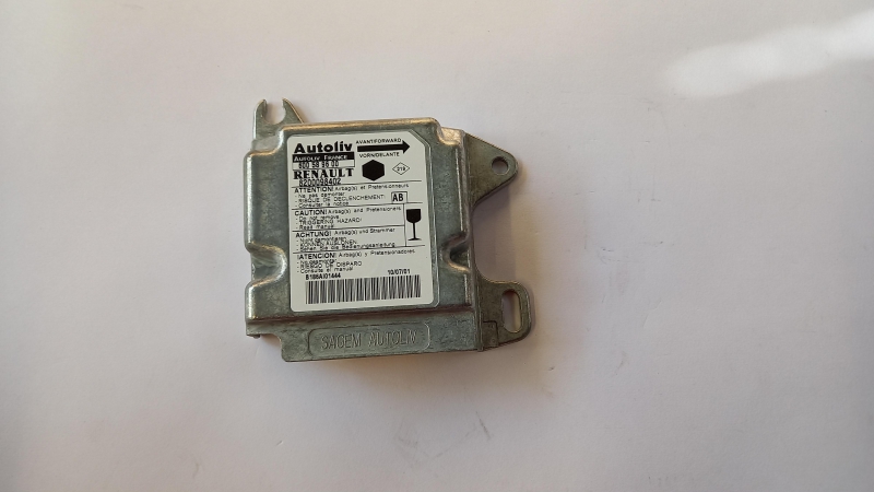 Control Unit, Airbag, 8200098402