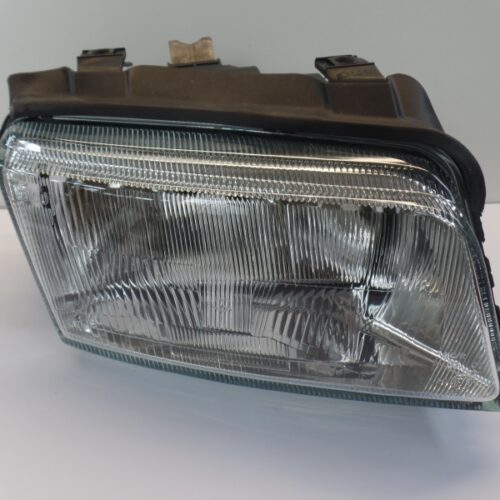 Headlight, 8D0941030