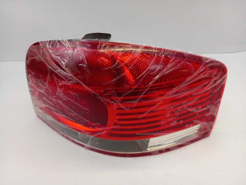 Combination Rearlight, 8P0945096