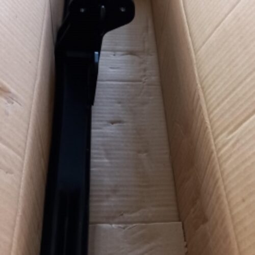 Trailer Hitch, 9427C4