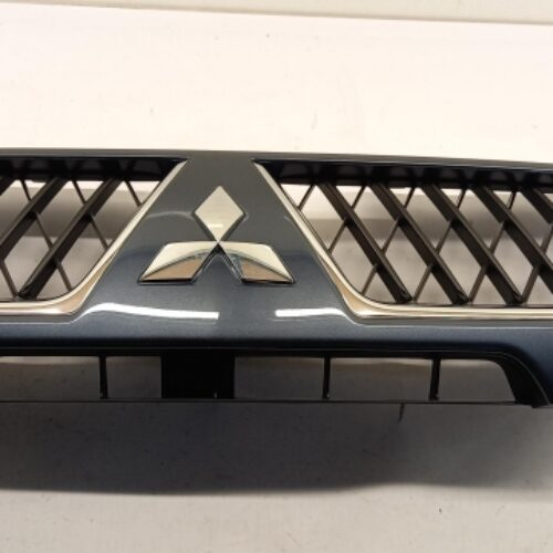 Radiator Grille, MN182509HC