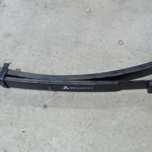 Leaf Spring, MR448147