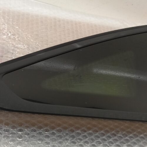 Side Window, 833068548R