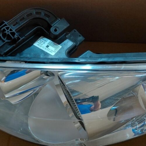 Headlight, 620897