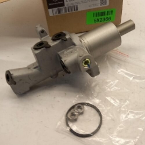 Master Cylinder, Brakes, A0064301601