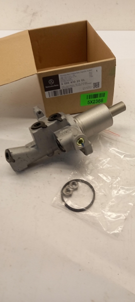 Master Cylinder, Brakes, A0064301601