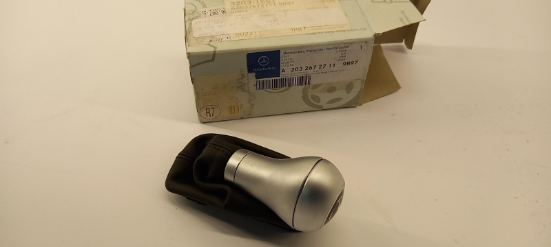 Gear Lever Gaiter & Knob, A20326727119B97