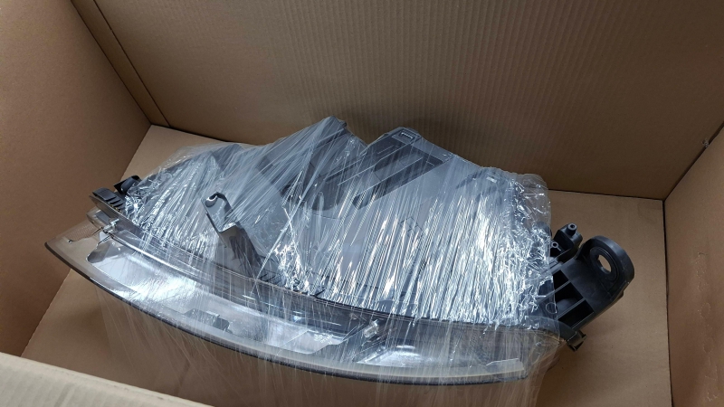Headlight, 4F0941030AK