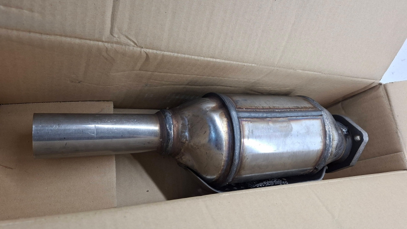 Catalytic Converter, 6KM131701AX
