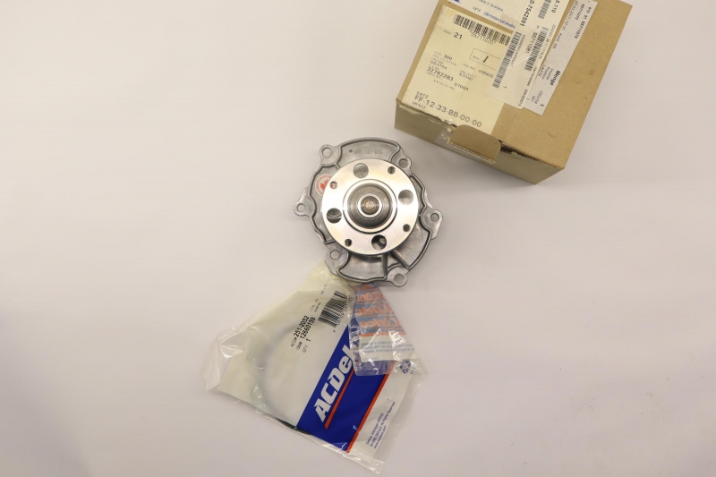 Water Pump, 95711070