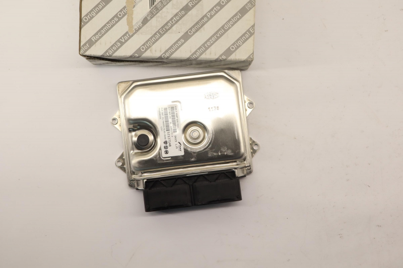 Control Unit, Engine Management, 52127148