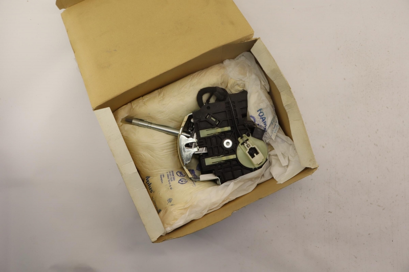 Selector/Gear Lever, 4E1713195B