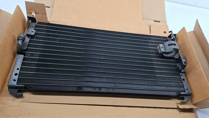Condenser, Air Conditioning, MB849060