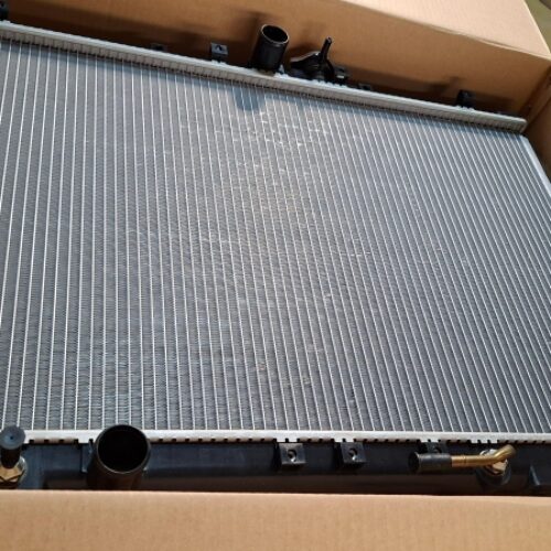 Radiator, Engine Cooling, MR281548