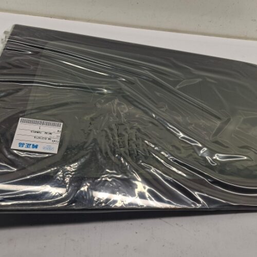 Side Window, 6121A716