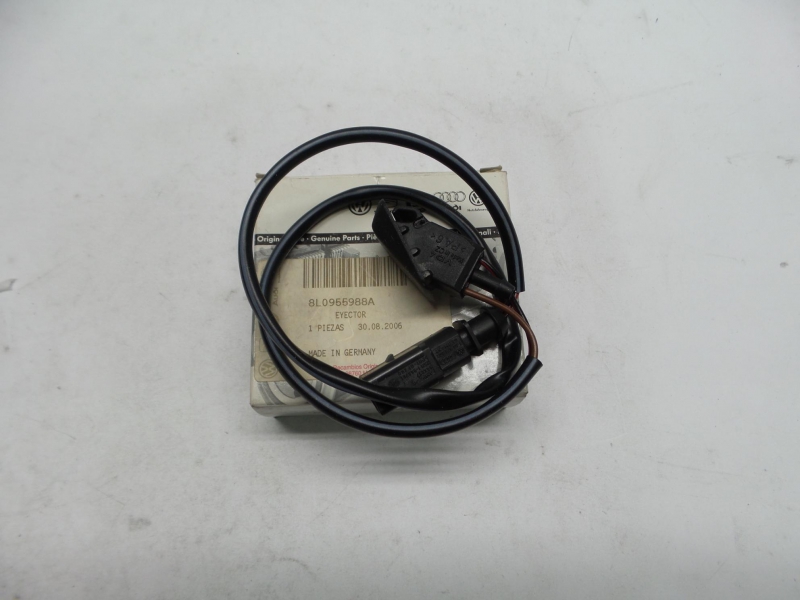 Washer Fluid Jet, Windscreen, 8L0955988A
