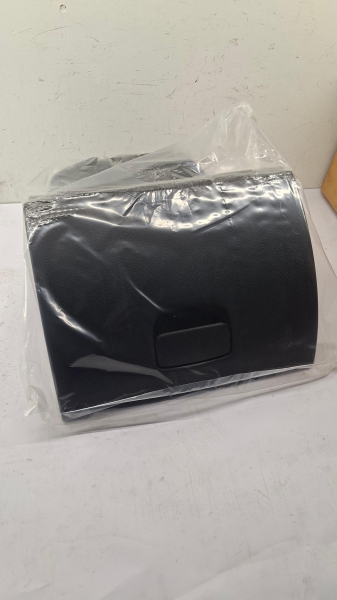 Glove Compartment, 685000614R