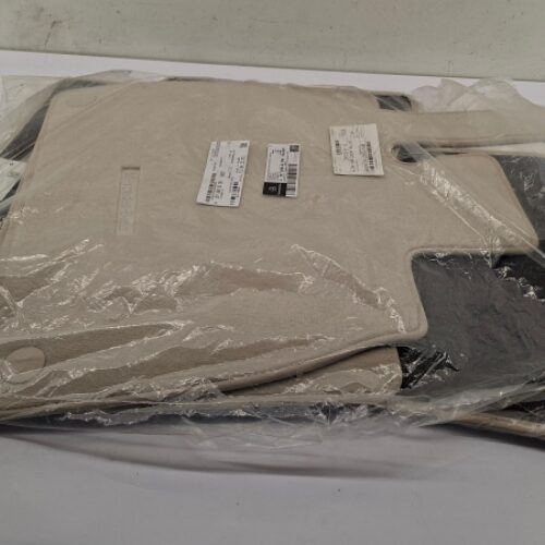 Floor Mat Set, A29768002088U20